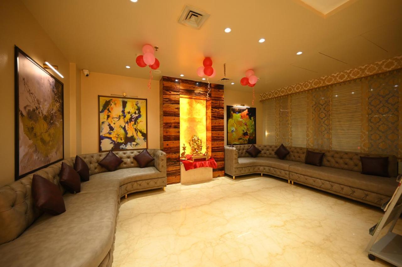 גוואליור The Royal Class Hotel מראה חיצוני תמונה