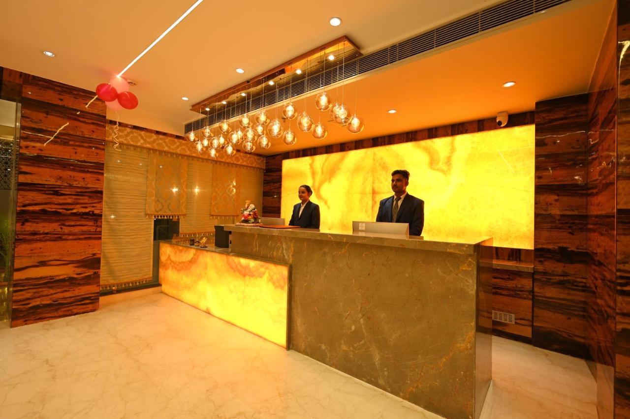 גוואליור The Royal Class Hotel מראה חיצוני תמונה