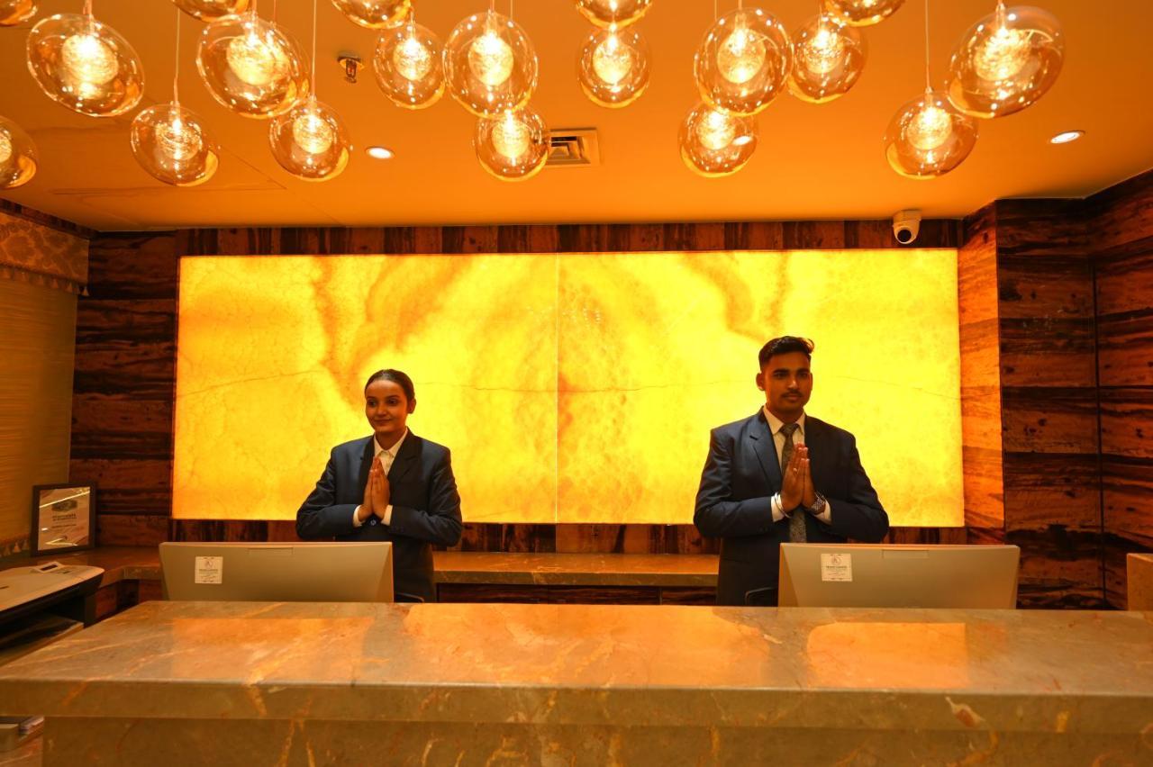 גוואליור The Royal Class Hotel מראה חיצוני תמונה