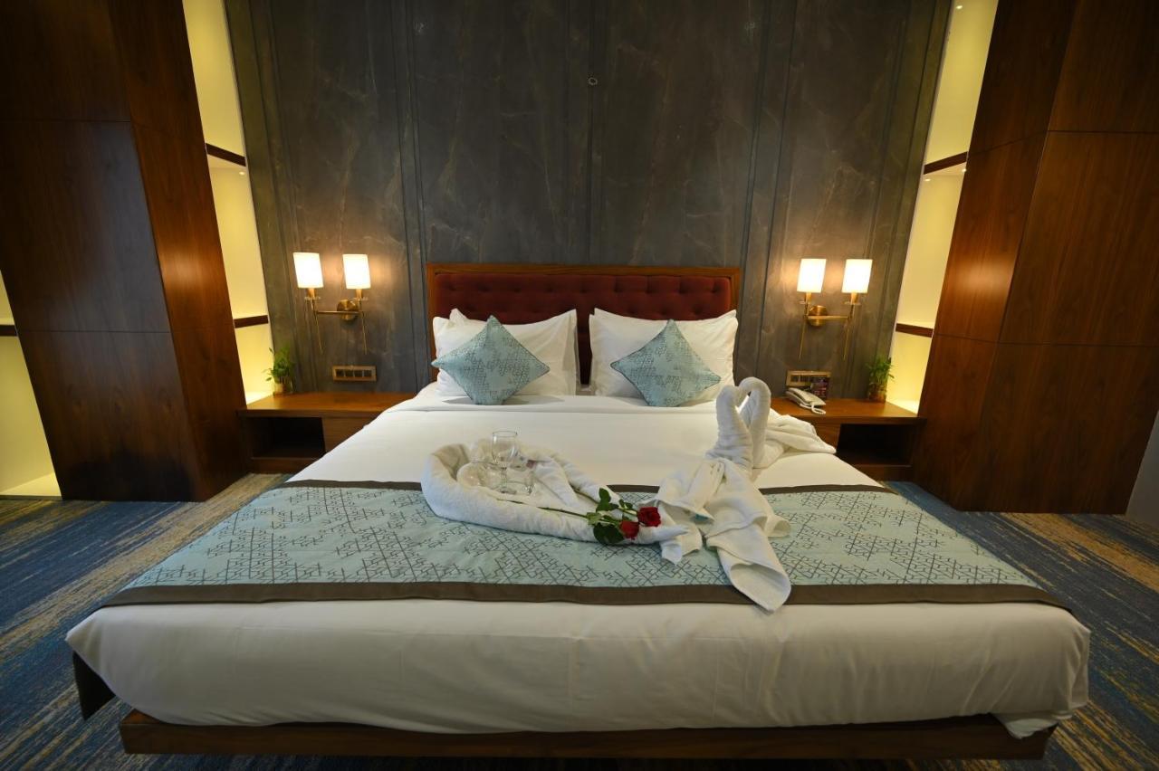 גוואליור The Royal Class Hotel מראה חיצוני תמונה