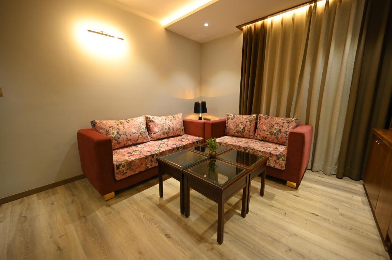 גוואליור The Royal Class Hotel מראה חיצוני תמונה