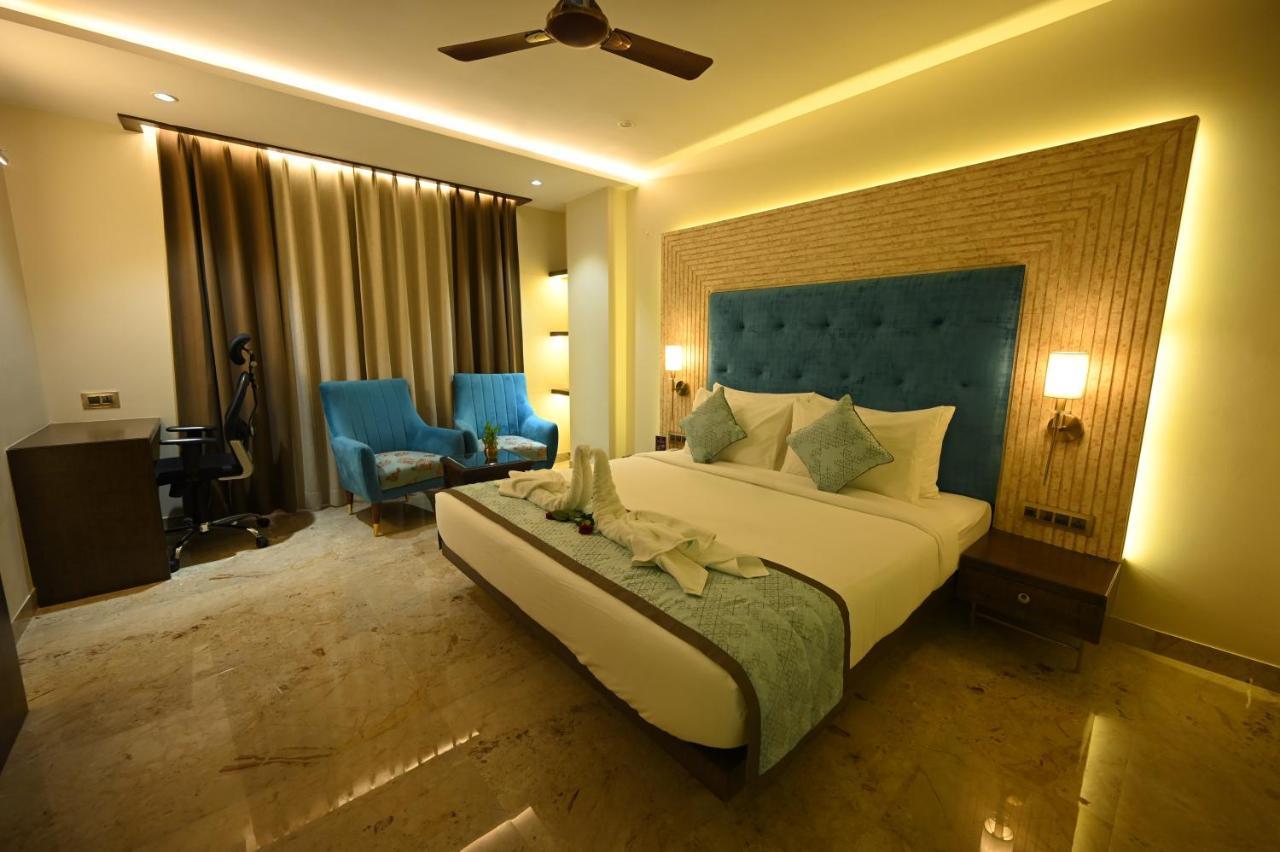 גוואליור The Royal Class Hotel מראה חיצוני תמונה