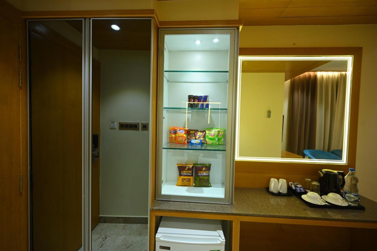 גוואליור The Royal Class Hotel מראה חיצוני תמונה