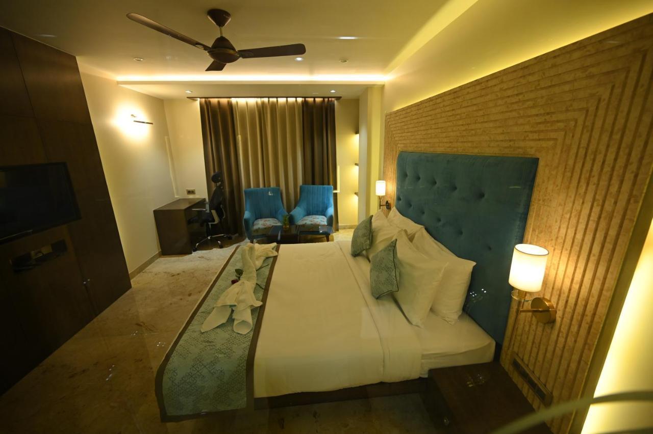 גוואליור The Royal Class Hotel מראה חיצוני תמונה